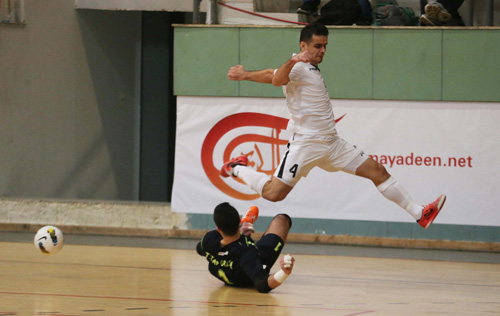 الميادين يُعادل بنك بيروت 1-1 في نهائي الصالات